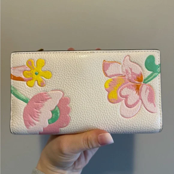 Coach White Floral Women's Bag NEW - Picture 3 of 3